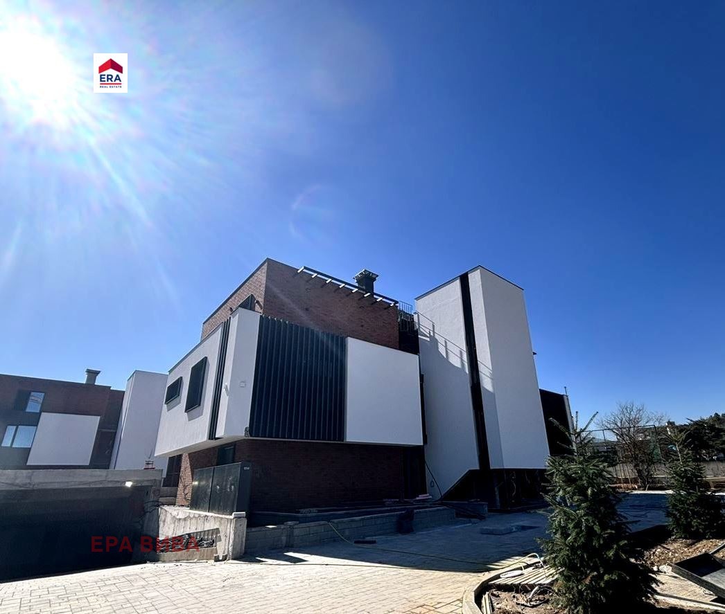 Продава МЕЗОНЕТ, гр. София, м-т Детски град, снимка 3 - Апартаменти - 53858539