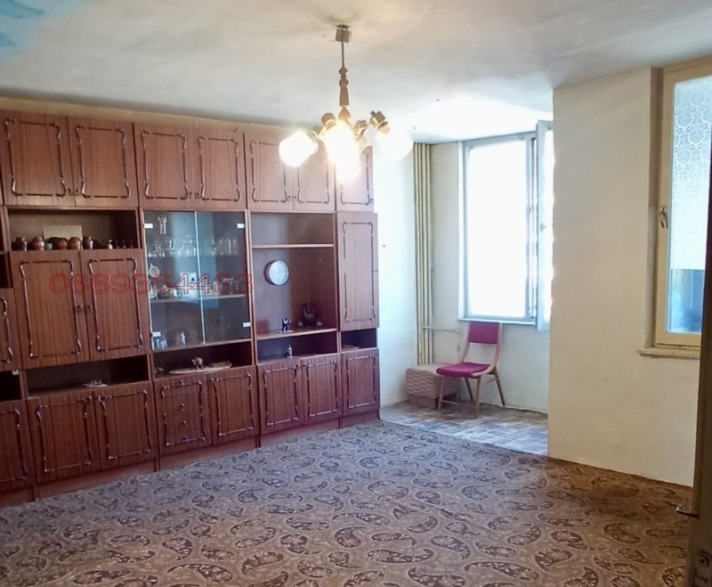 Zu verkaufen  1 Schlafzimmer Warna , Wazraschdane 1 , 55 qm | 75294787