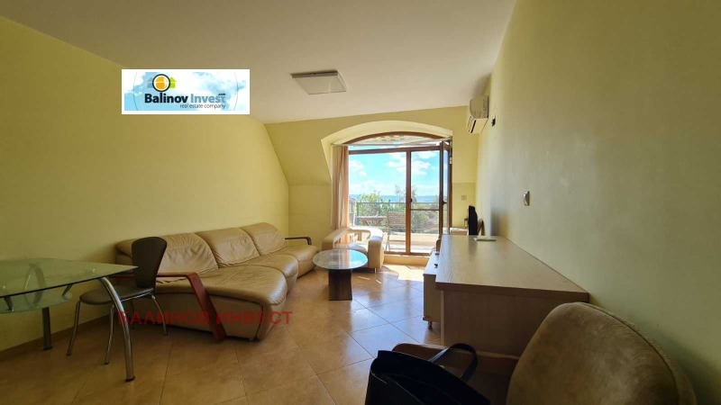 In vendita  2 camere da letto Varna , m-t Evksinograd , 83 mq | 61270305