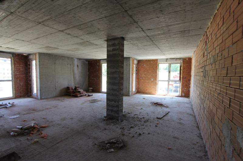 Продава 3-СТАЕН, гр. Банско, област Благоевград, снимка 3 - Апартаменти - 52572854