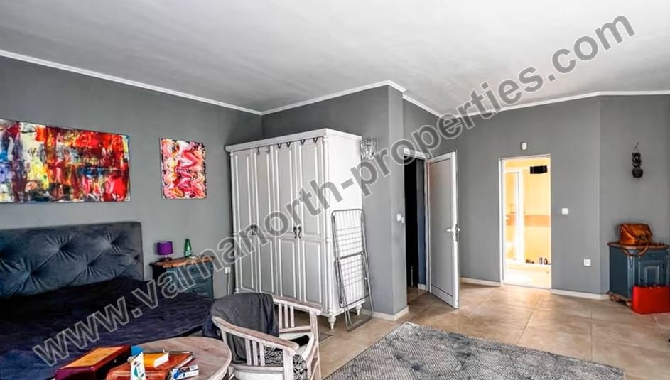 Продава КЪЩА, гр. Балчик, област Добрич, снимка 9 - Къщи - 52951763