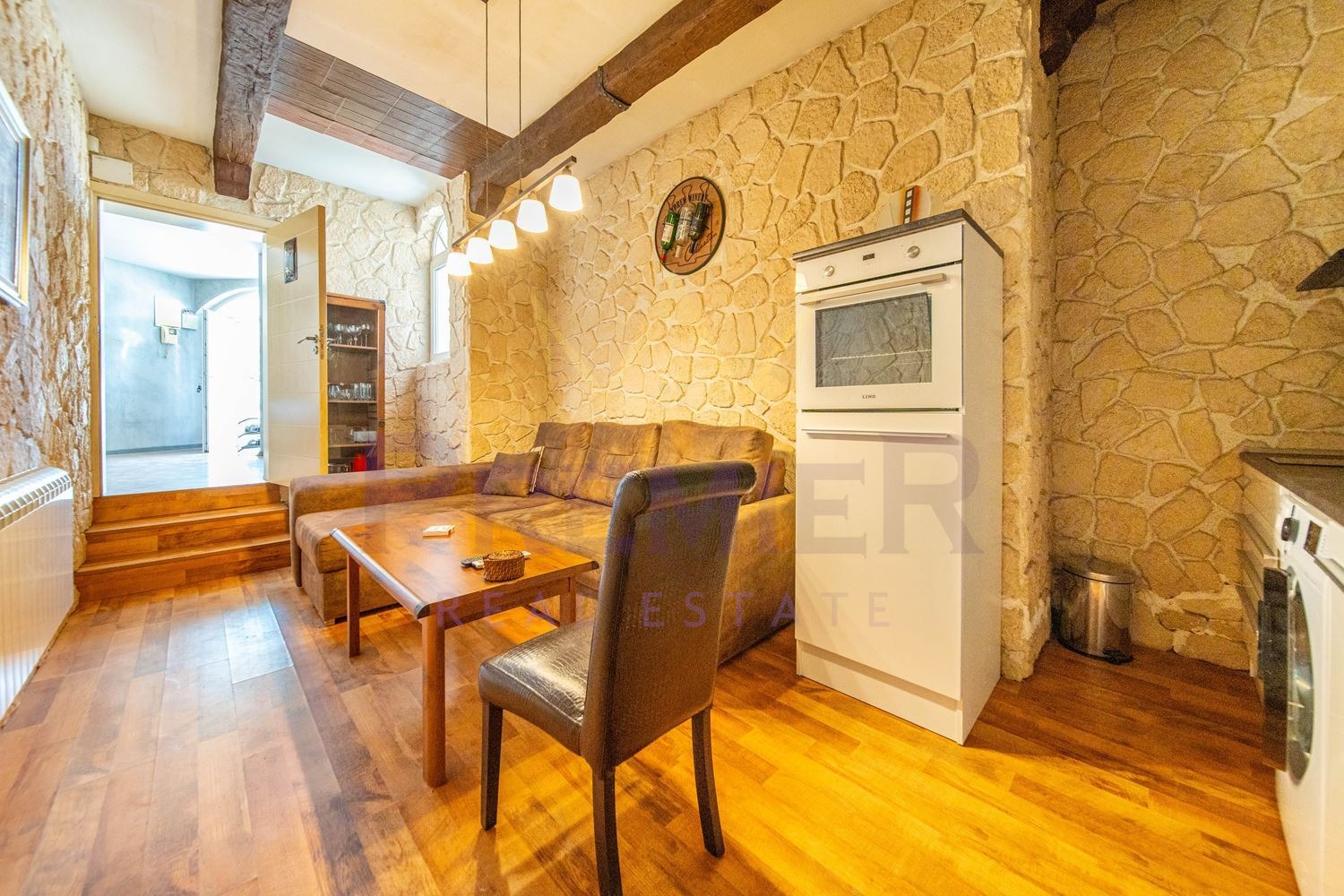 Продава КЪЩА, гр. Варна, м-т Долна Трака, снимка 5 - Къщи - 54342518