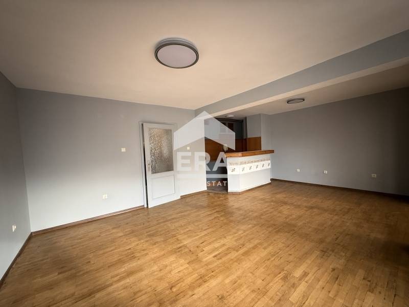 Продава 2-СТАЕН, гр. Варна, Гранд Мол, снимка 2 - Апартаменти - 52638641