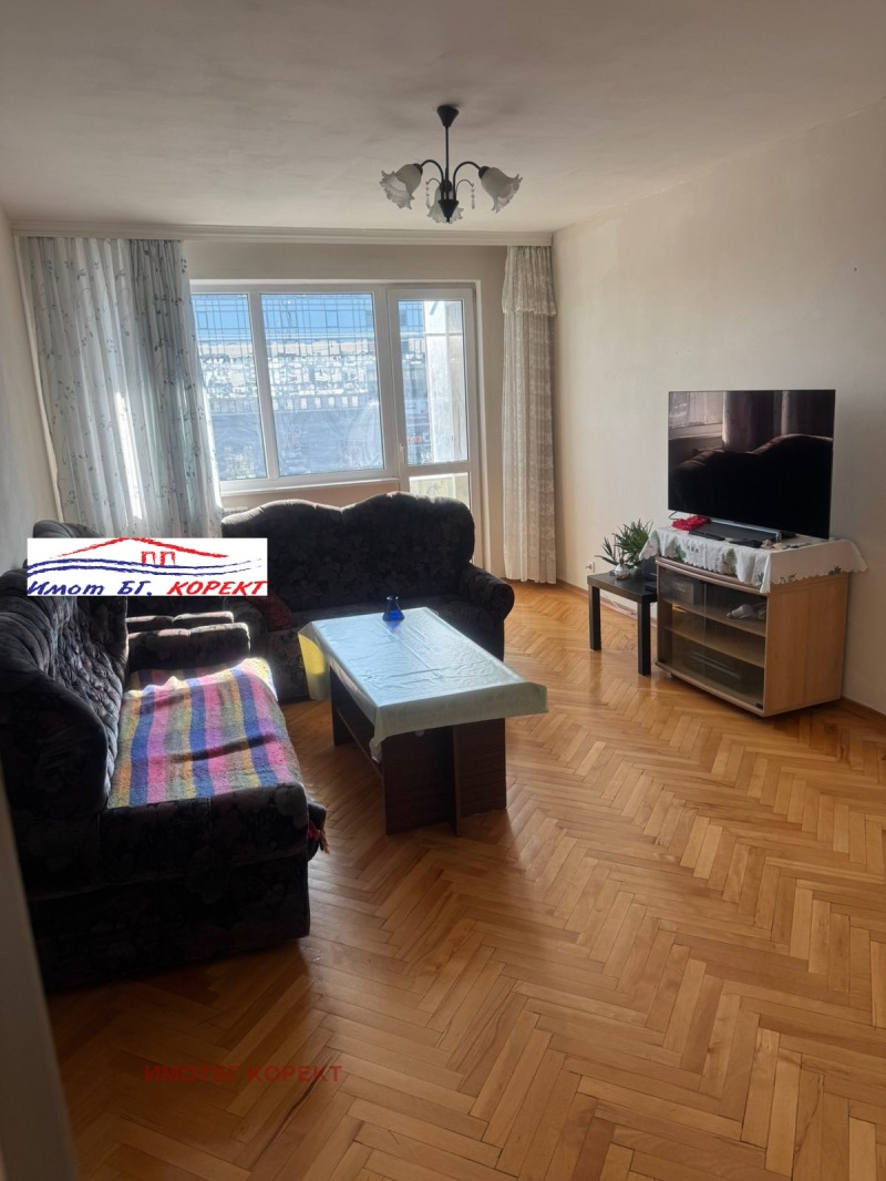 Продава  3-стаен град София , Младост 2 , 93 кв.м | 77961181