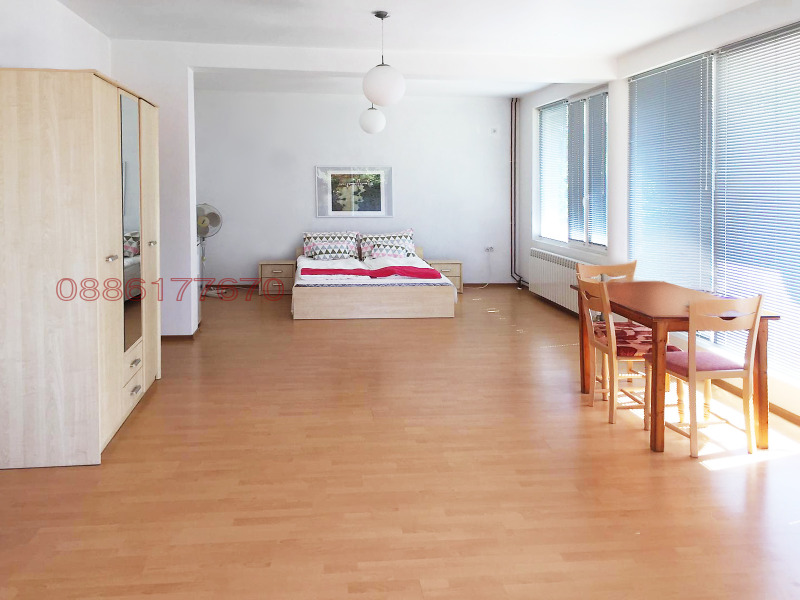 Продава КЪЩА, гр. Луковит, област Ловеч, снимка 13 - Къщи - 52781060