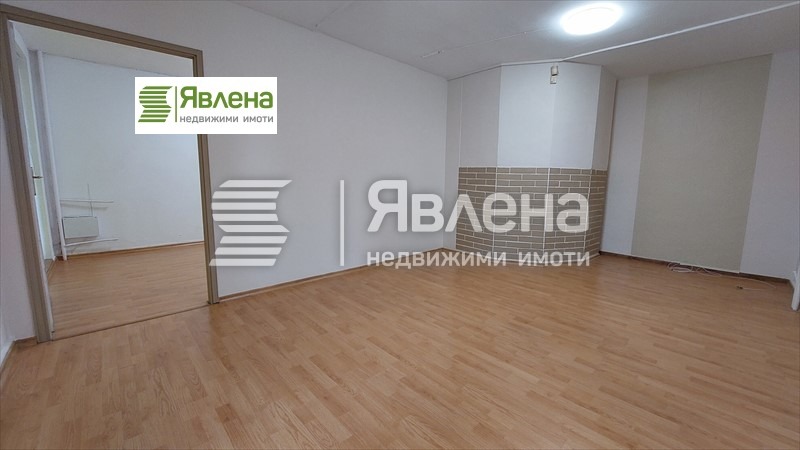 Продава  Магазин град София , Изток , 36 кв.м | 61799346