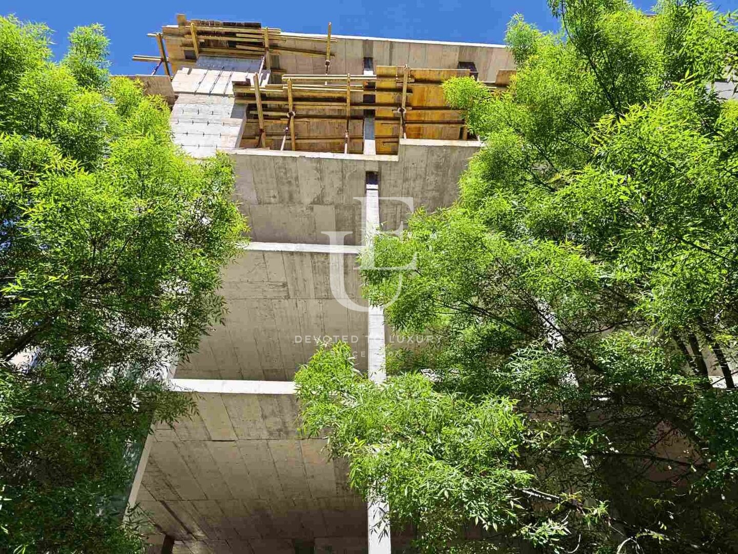 Продава МНОГОСТАЕН, гр. София, Център, снимка 3 - Апартаменти - 54731594