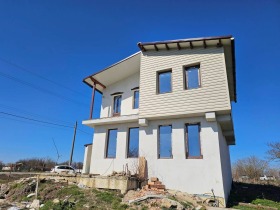 Hus Tsarisjino, region Dobrich 1