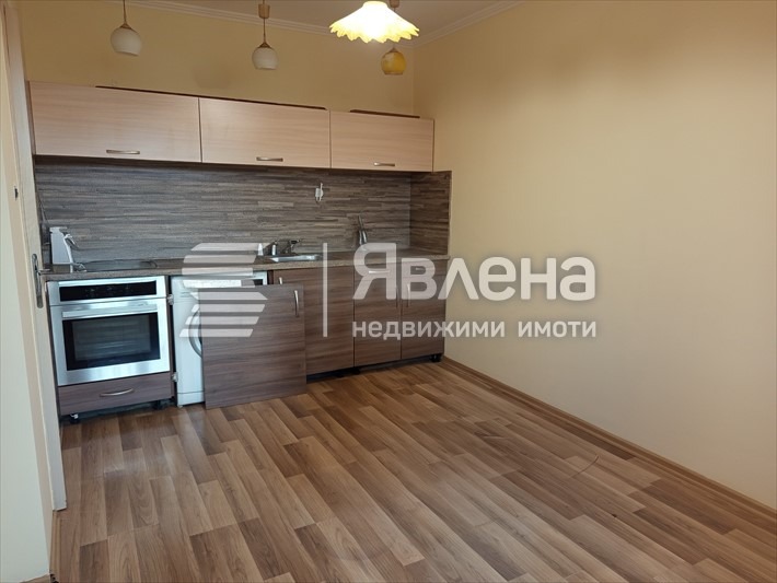 Продава 1-СТАЕН, гр. Пловдив, Център, снимка 2 - Апартаменти - 53867674