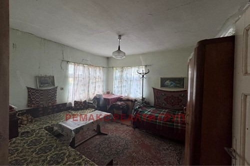 Продава 4-СТАЕН, гр. Търговище, Запад 3, снимка 6 - Апартаменти - 55964924