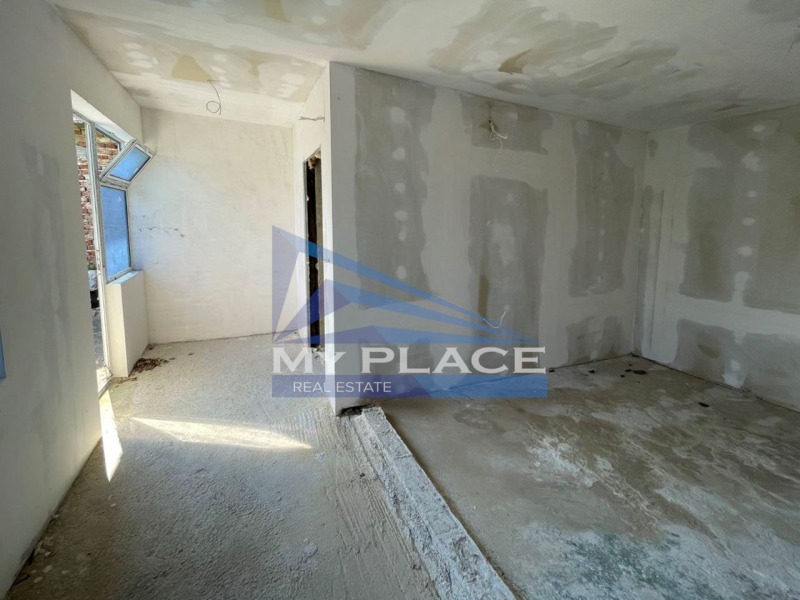 Te koop  Huis Sjumen , Makak , 75 m² | 60002950 - afbeelding [6]