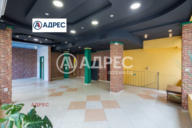 Продава  Магазин град Варна , ВИНС-Червен площад , 131 кв.м | 95788035
