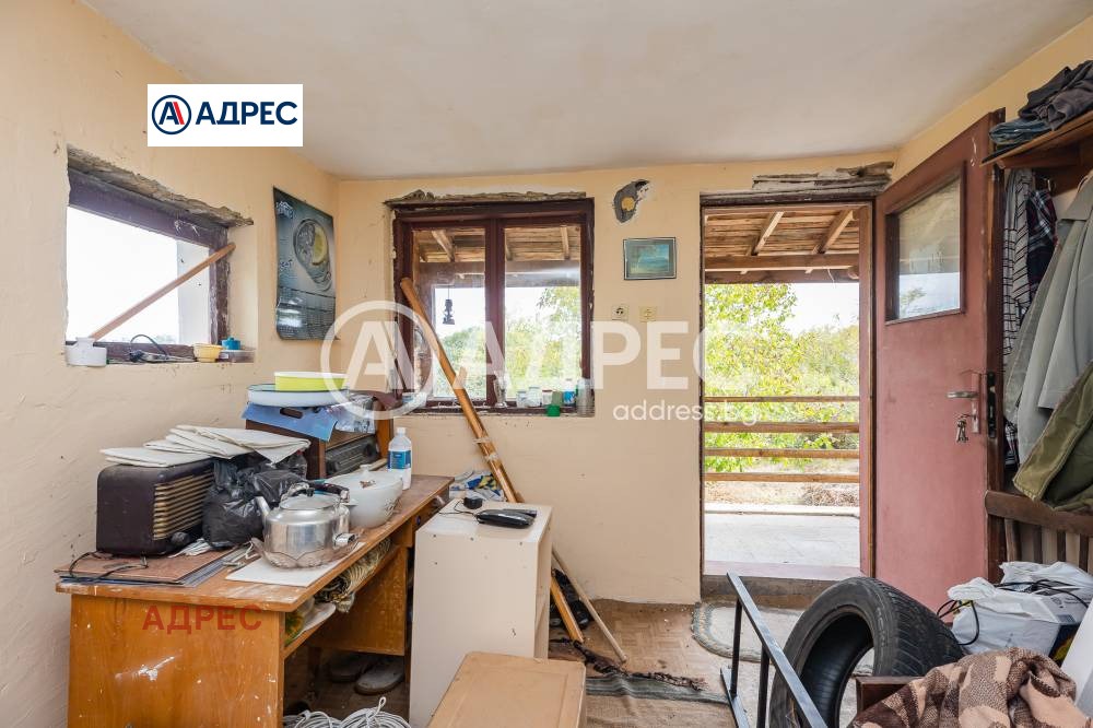 Продава КЪЩА, с. Осеново, област Варна, снимка 12 - Къщи - 55986618