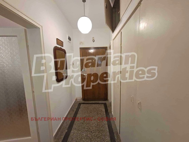 De vânzare  1 dormitor Sofia , Banișora , 60 mp | 75855220 - imagine [9]