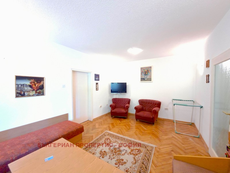 Продава 2-СТАЕН, гр. София, Банишора, снимка 2 - Апартаменти - 51471499