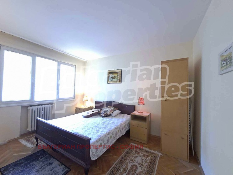 De vânzare  1 dormitor Sofia , Banișora , 60 mp | 75855220 - imagine [3]