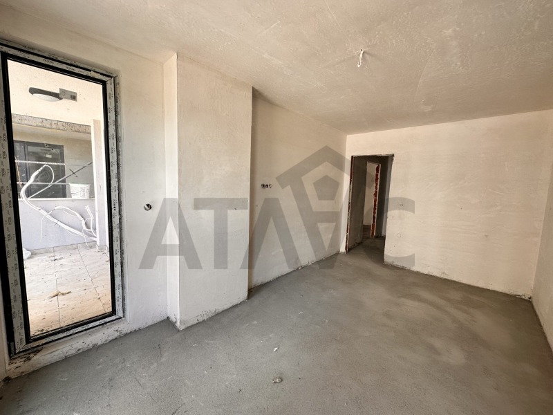 En venta  2 dormitorios Plovdiv , Karshiyaka , 100 metros cuadrados | 48870678 - imagen [12]