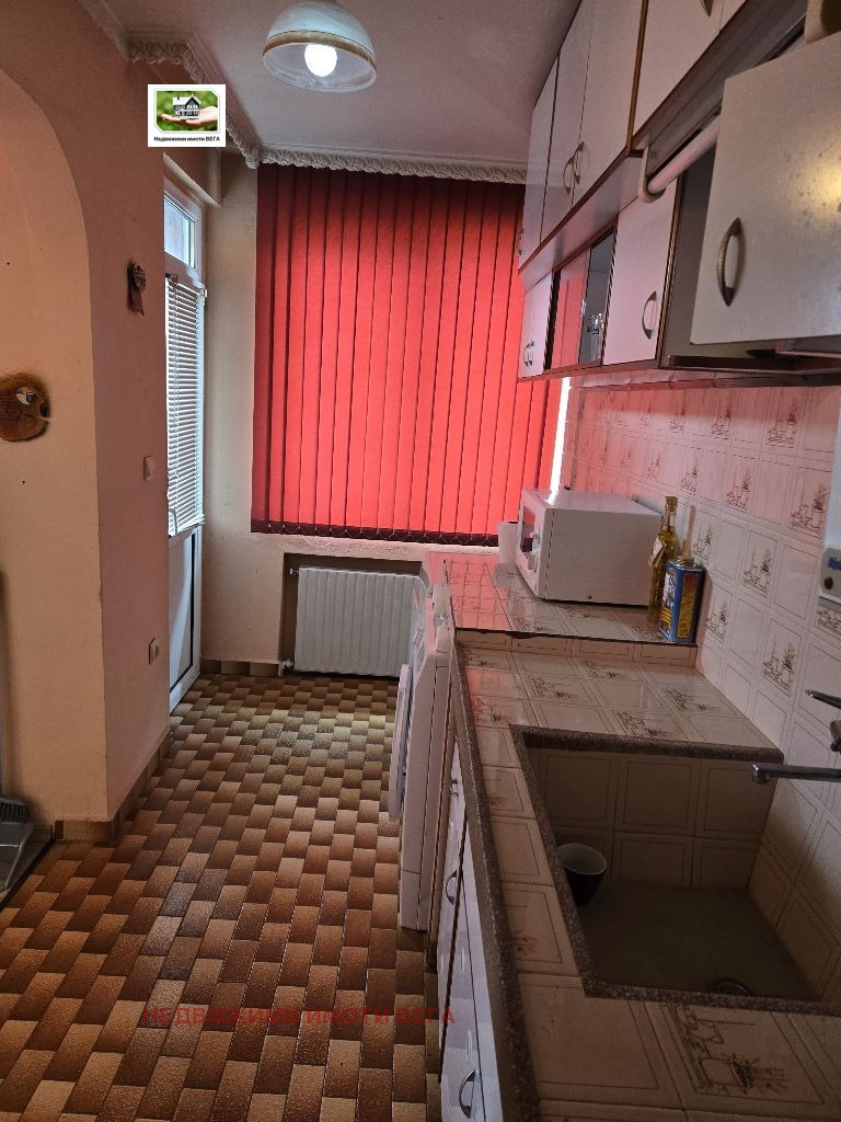 Продава МНОГОСТАЕН, гр. Горна Оряховица, област Велико Търново, снимка 13 - Апартаменти - 53643656