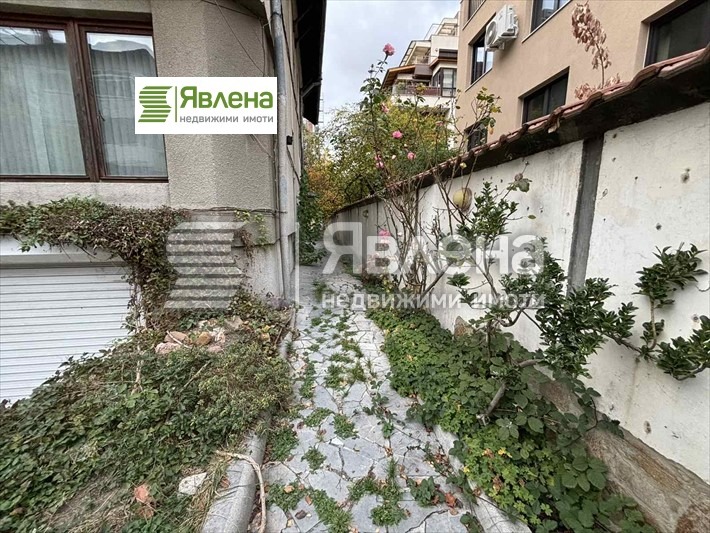 Προς πώληση  σπίτι Σοφηια , Ρεδυτα , 528 τ.μ | 54701132 - εικόνα [16]