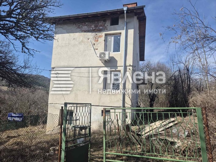 Продава КЪЩА, с. Лялинци, област Перник, снимка 6 - Къщи - 54964878
