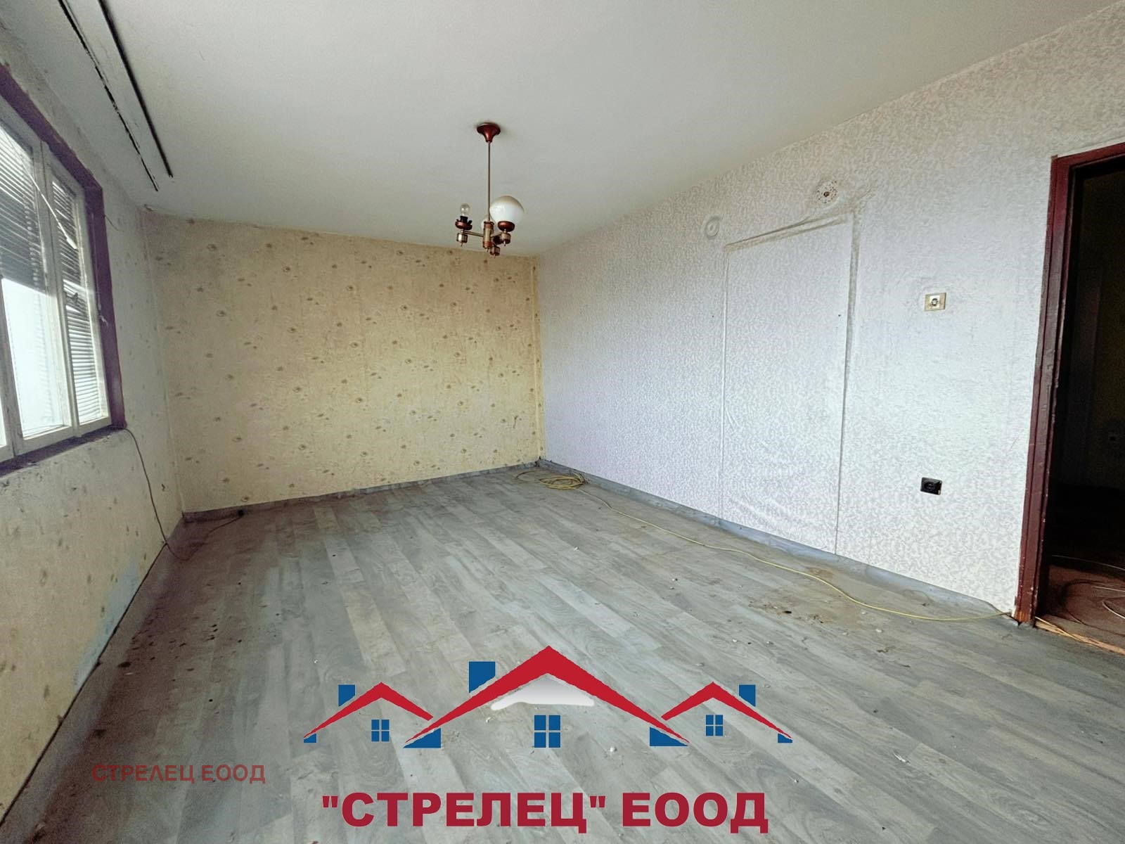 Продава 2-СТАЕН, гр. Добрич, Енергоразпределение