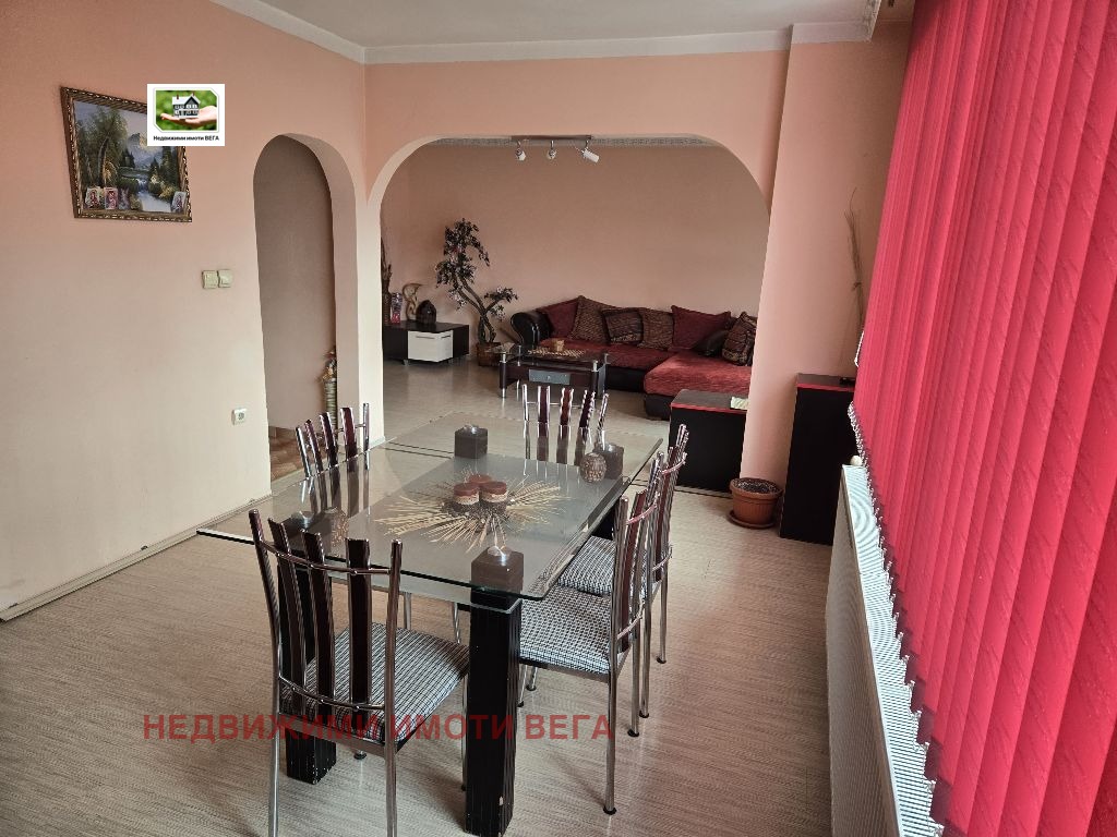 Продава МНОГОСТАЕН, гр. Горна Оряховица, област Велико Търново