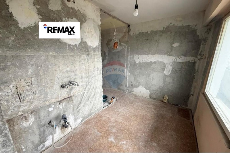 Продава 2-СТАЕН, гр. Варна, Възраждане 3, снимка 2 - Апартаменти - 52332785