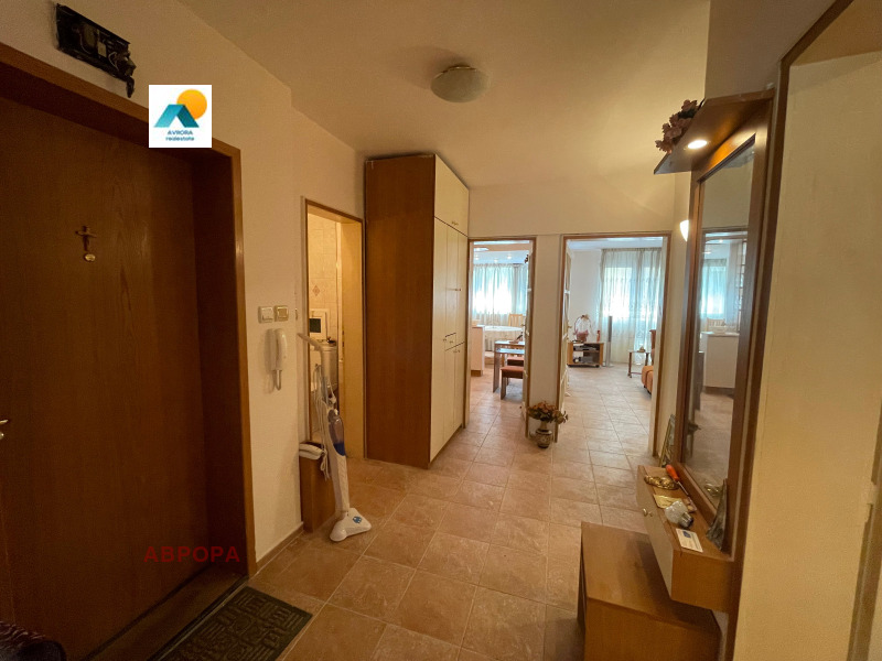 Te koop  2 slaapkamers Sofia , Belite brezi , 103 m² | 15262115 - afbeelding [15]