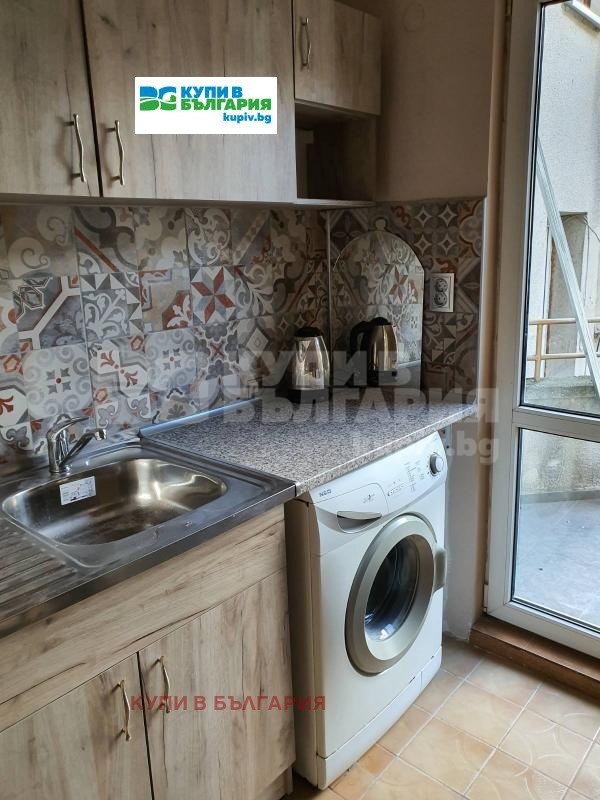 Продава  3-стаен град Варна , Лятно кино Тракия , 90 кв.м | 81337553