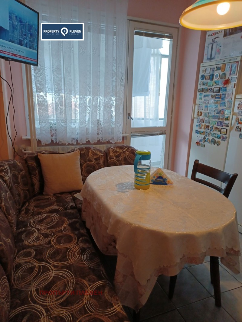 Продава 3-СТАЕН, гр. Плевен, Идеален център, снимка 2 - Апартаменти - 53351098