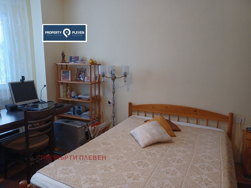 Продава 3-СТАЕН, гр. Плевен, Идеален център, снимка 4 - Апартаменти - 53351098
