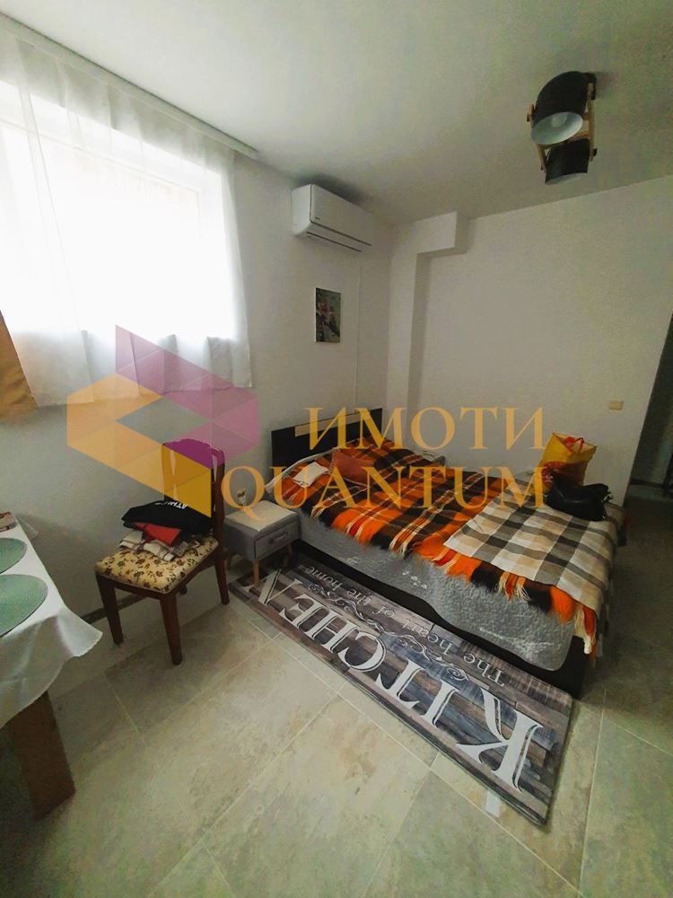 Продава АТЕЛИЕ, ТАВАН, гр. Варна, Цветен квартал, снимка 3 - Апартаменти - 52158566