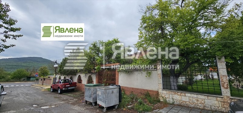 En venta  Casa región Dóbrich , Obrochishte , 302 metros cuadrados | 22193231 - imagen [3]