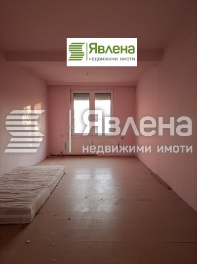 En venta  Casa región Dóbrich , Obrochishte , 302 metros cuadrados | 22193231 - imagen [9]