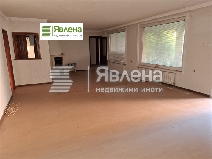 En venta  Casa región Dóbrich , Obrochishte , 302 metros cuadrados | 22193231 - imagen [7]