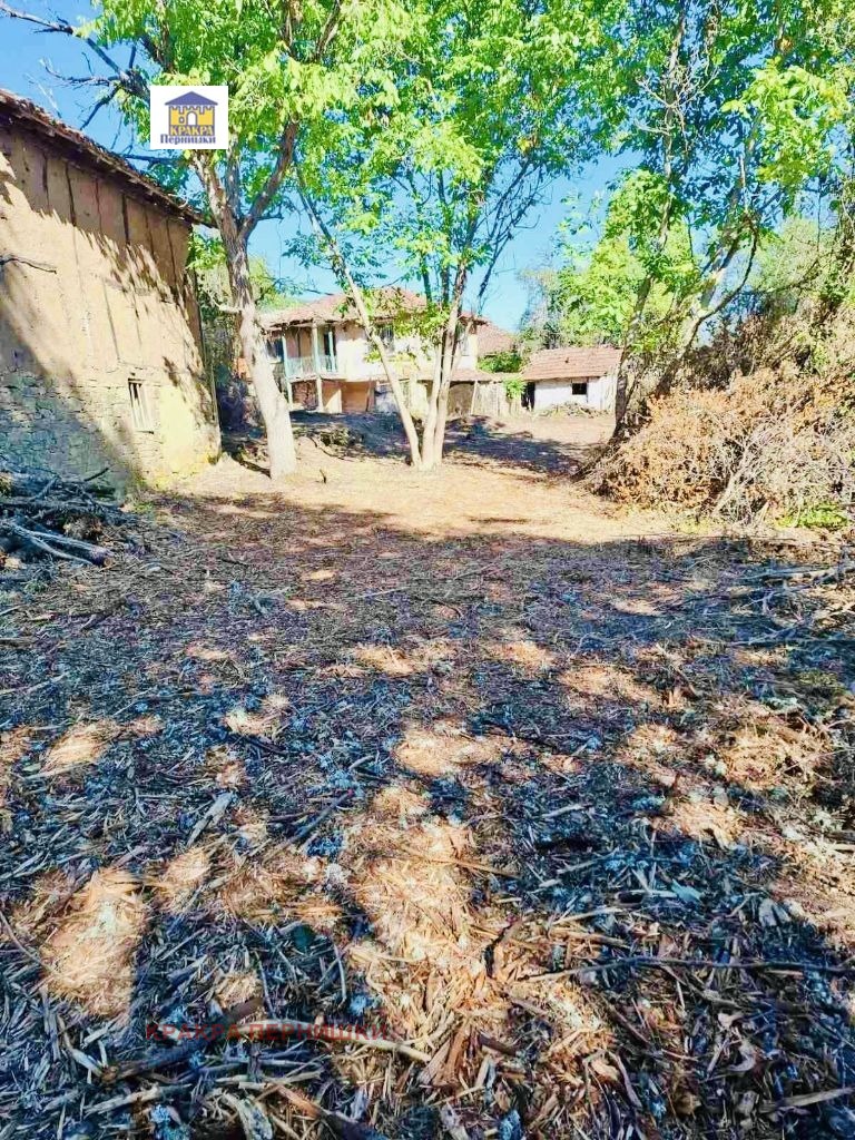 Te koop  Huis regio Pernik , Svetlja , 1640 m² | 81553707 - afbeelding [6]