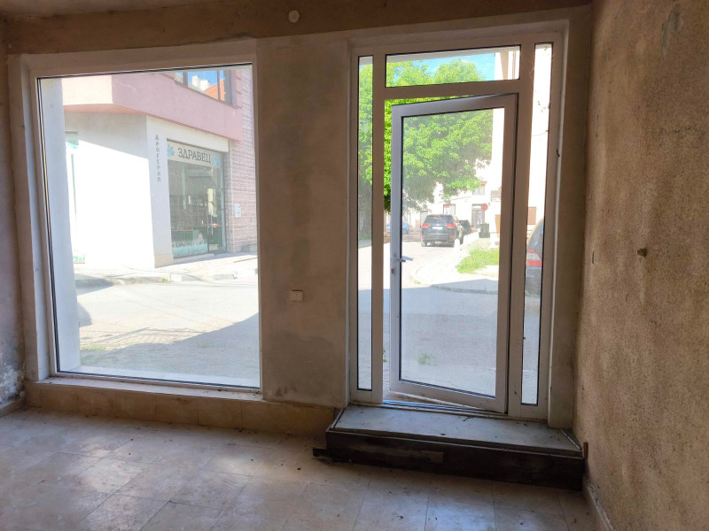 À vendre  Boutique région Montana , Lom , 63 m² | 91014528 - image [4]