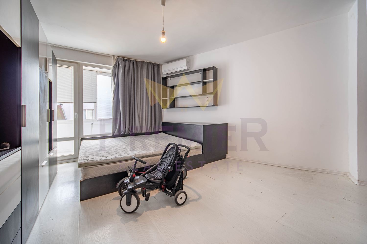 Продава 2-СТАЕН, гр. Варна, Лятно кино Тракия, снимка 2 - Апартаменти - 55432390