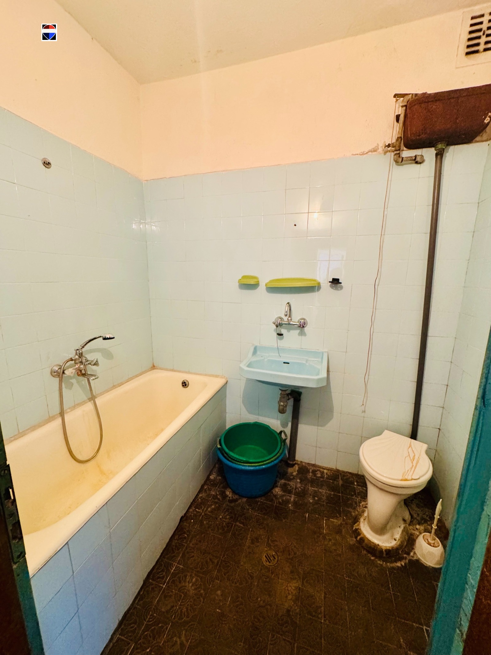 Продава МНОГОСТАЕН, гр. Хисаря, област Пловдив, снимка 9 - Апартаменти - 53940441