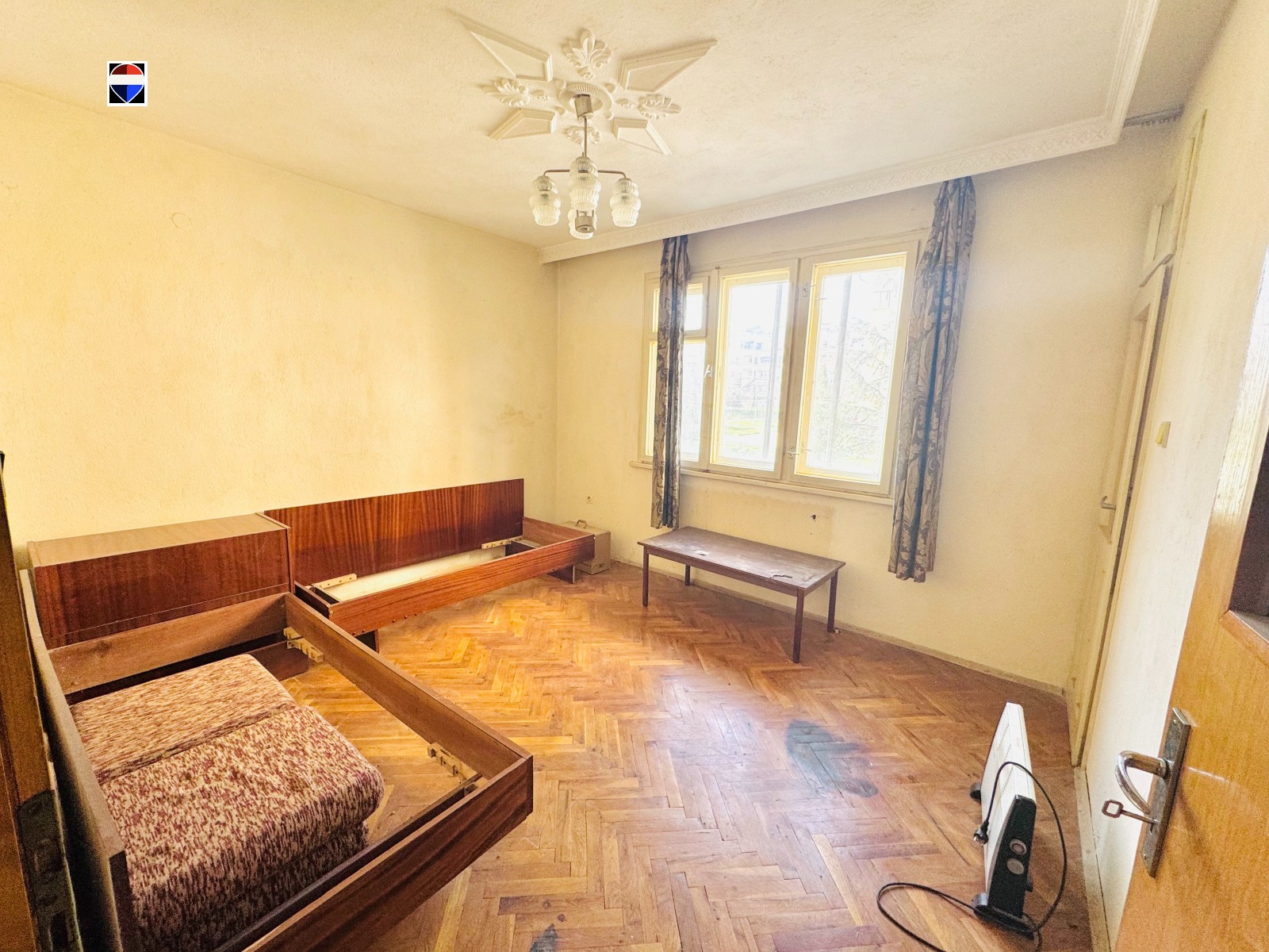 Продава МНОГОСТАЕН, гр. Хисаря, област Пловдив, снимка 11 - Апартаменти - 53940441