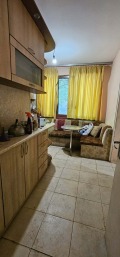 Продава 3-СТАЕН, гр. Русе, Център, снимка 2