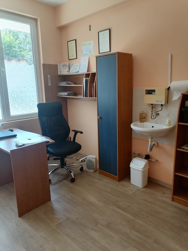 Продава ОФИС в град Стара Загора, ОРБ - 27 кв.м / 30 000 € » 58 674.90 лв., АМБРОЗИЯ - 90