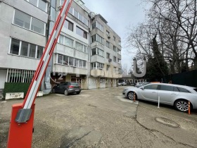 2-стаен град Варна, Бриз 15