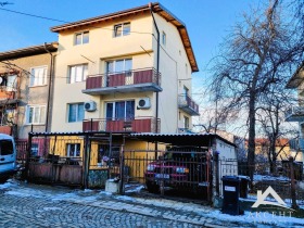 Продажба на етажи от къща в град Перник - изображение 3 