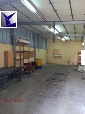 Garage Rodina 1, Ruse