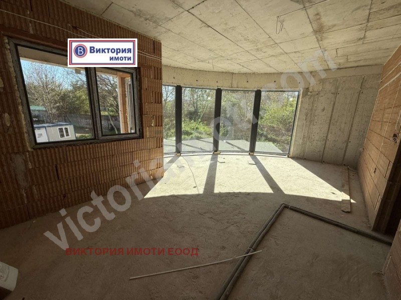Продава  3-стаен, град Велико Търново, Бузлуджа •  122 500 EUR • ID 59163125 — holmes.bg - [1] 