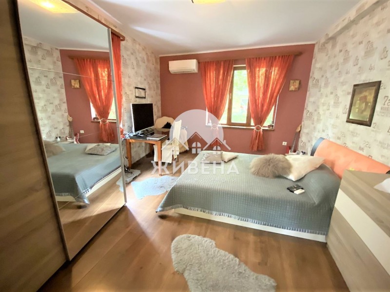 Продава  4-стаен град Варна , Център , 95 кв.м | 98798387 - изображение [6]