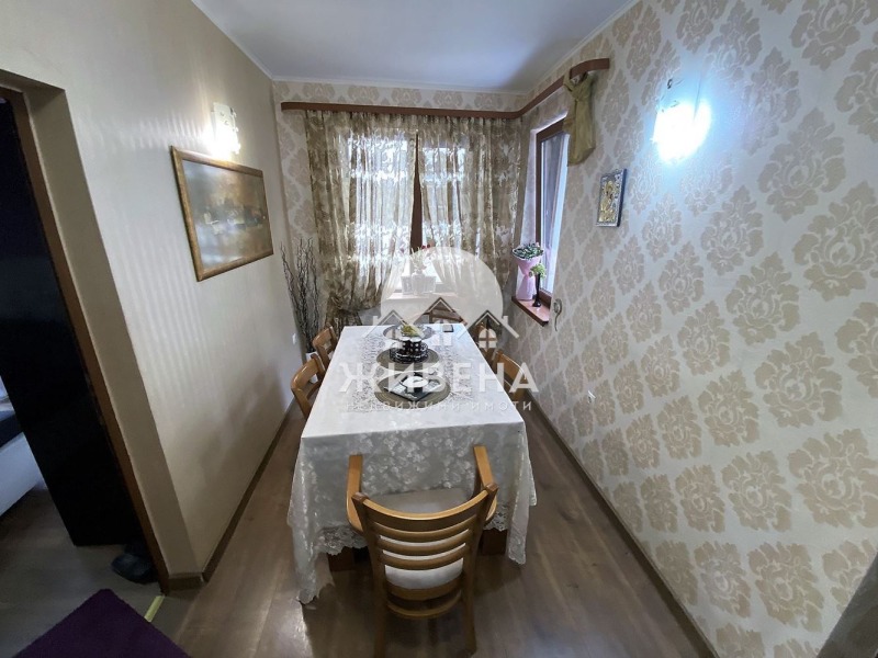 Продава  4-стаен град Варна , Център , 95 кв.м | 98798387 - изображение [5]