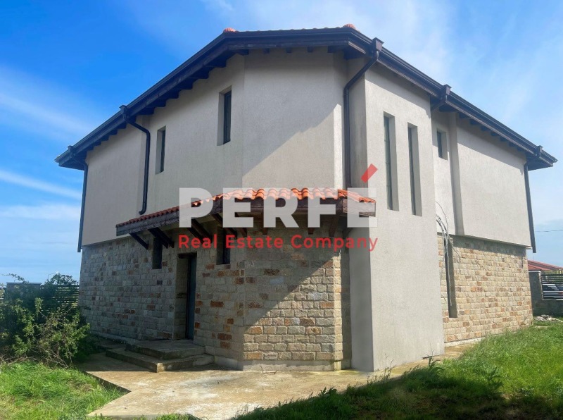 Till salu  Hus region Burgas , Sinemorec , 200 kvm | 35445866 - bild [5]