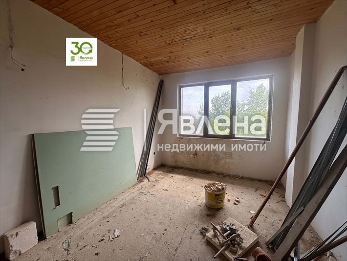 Продава КЪЩА, с. Аврен, област Варна, снимка 14 - Къщи - 55336356
